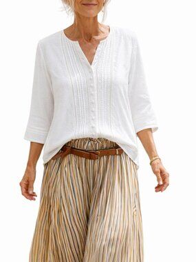 100% cotton Alfred Dunner crisp white textured Blouse, crochet inserts, NWOT